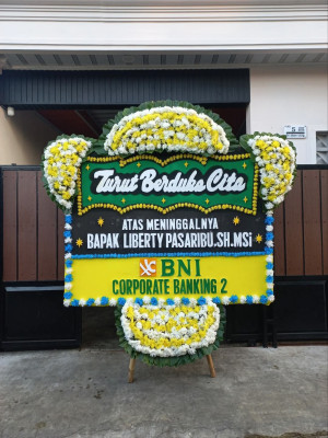 Papan Bunga Duka di Galur